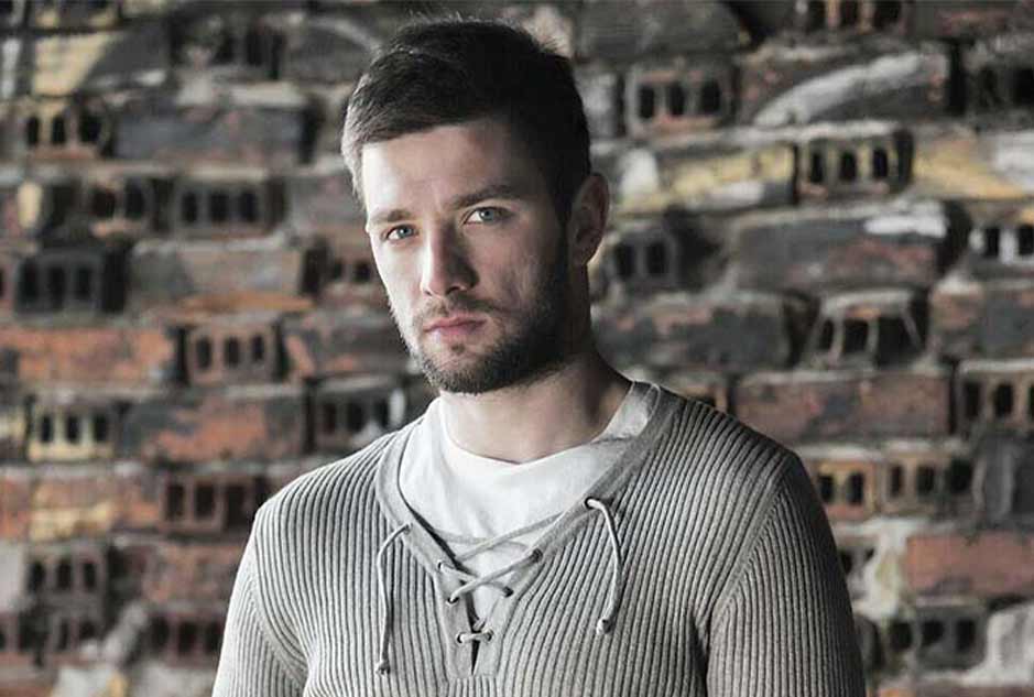 Zvezda granda Miloš Živković za doček Nove godine u kafani Bajka