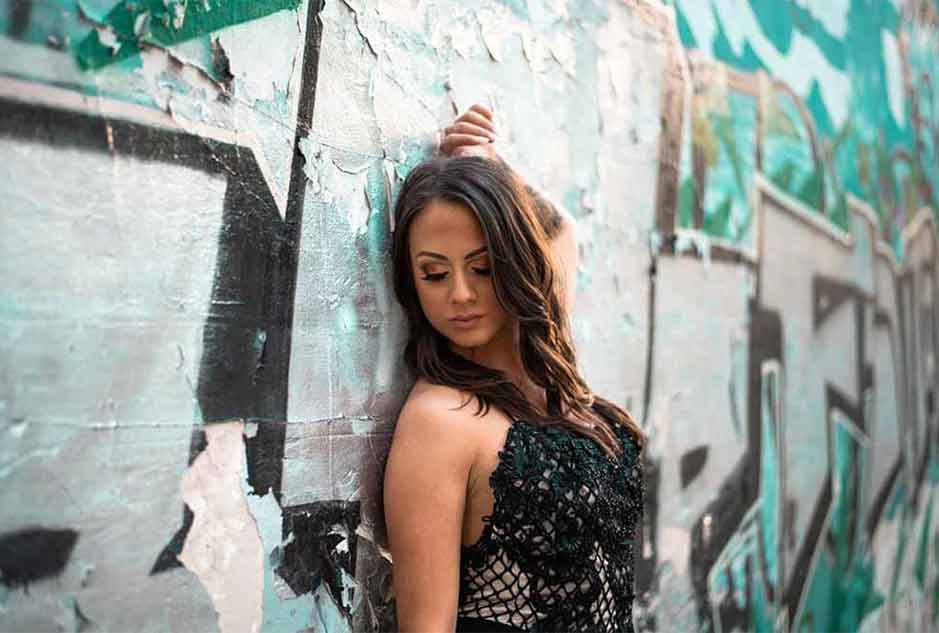 Milica Atanacković za doček Nove godine u restoranu Easy