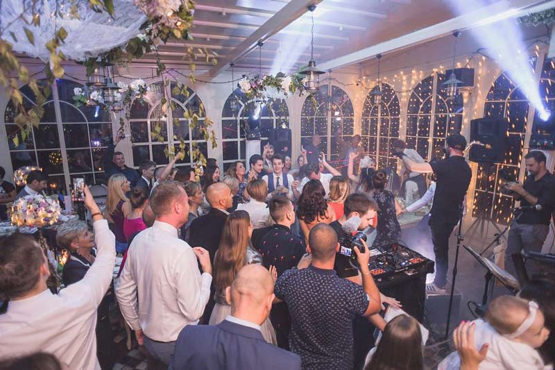 Čudesan doček Nove godine u restoranu Hyde park