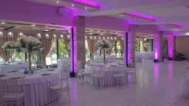 Glamurozni doček Nove godine u restoranu Košuta