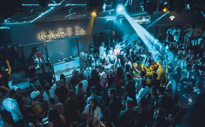 Splav Kartel za nezaboravne večeri