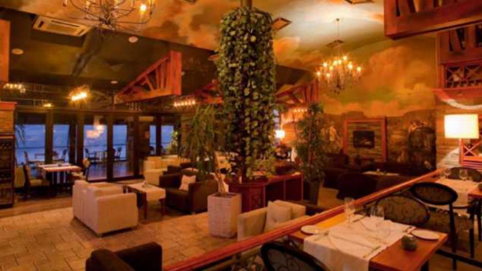 restoran amfora docek nove godine