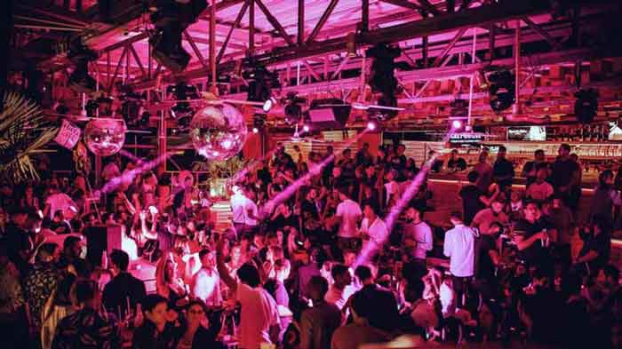 Splav Lasta za najbolji provod na reci