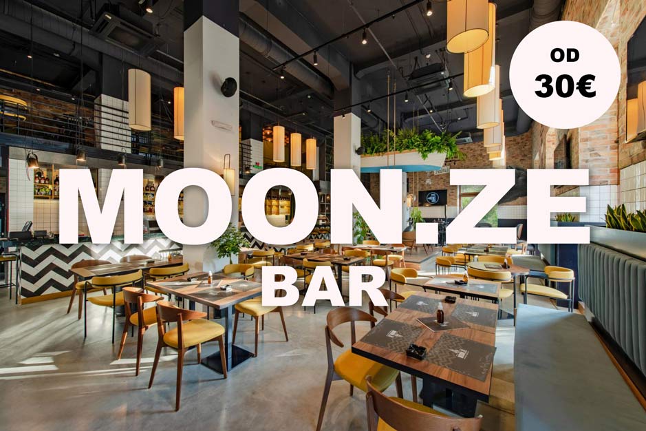 Moon Ze Doček Nove godine