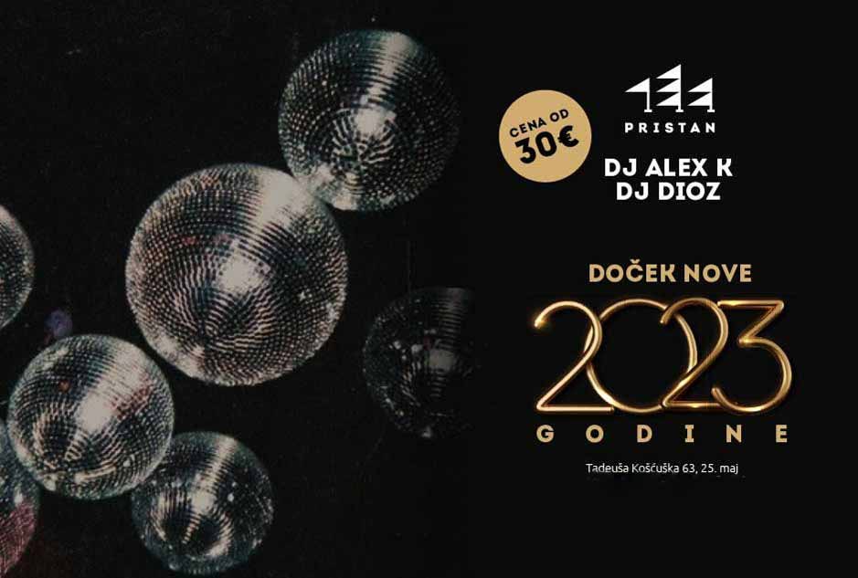Splav Pristan doček Nove godine