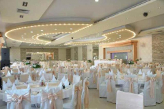 exclusive holl docek nove godine