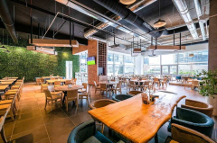 restoran take square docek nove godine