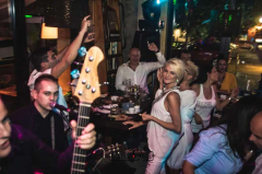 Barrique matinee doček Nove godine