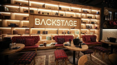 Backstage bar matinee docek Nove godine