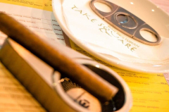 restoran take square matine nova godina