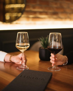 Luxura repriza dočeka Nove godine